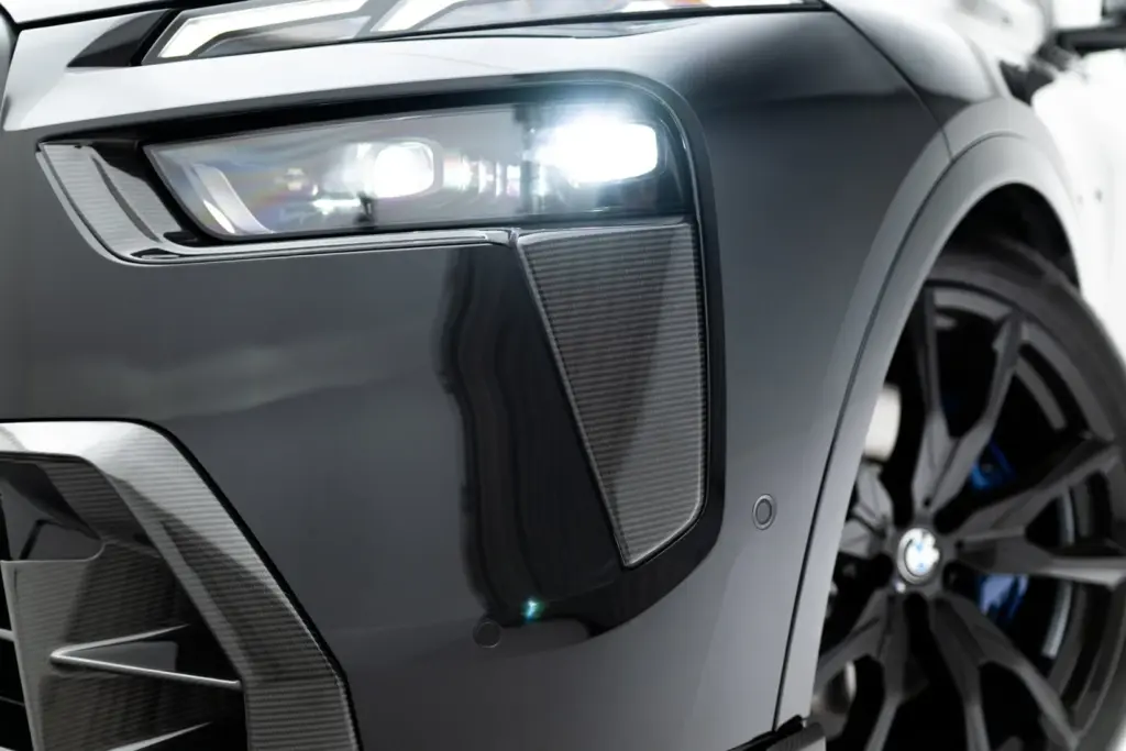 Carbon Air Intake Covers Front Bumper Prepreg compatible with BMW X7 M-Pack G07 Facelift