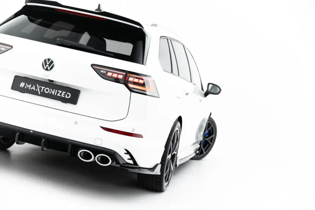 Rear Side Splitters V.2 compatible with Volkswagen Golf R Variant Mk8 / Mk8 Facelift