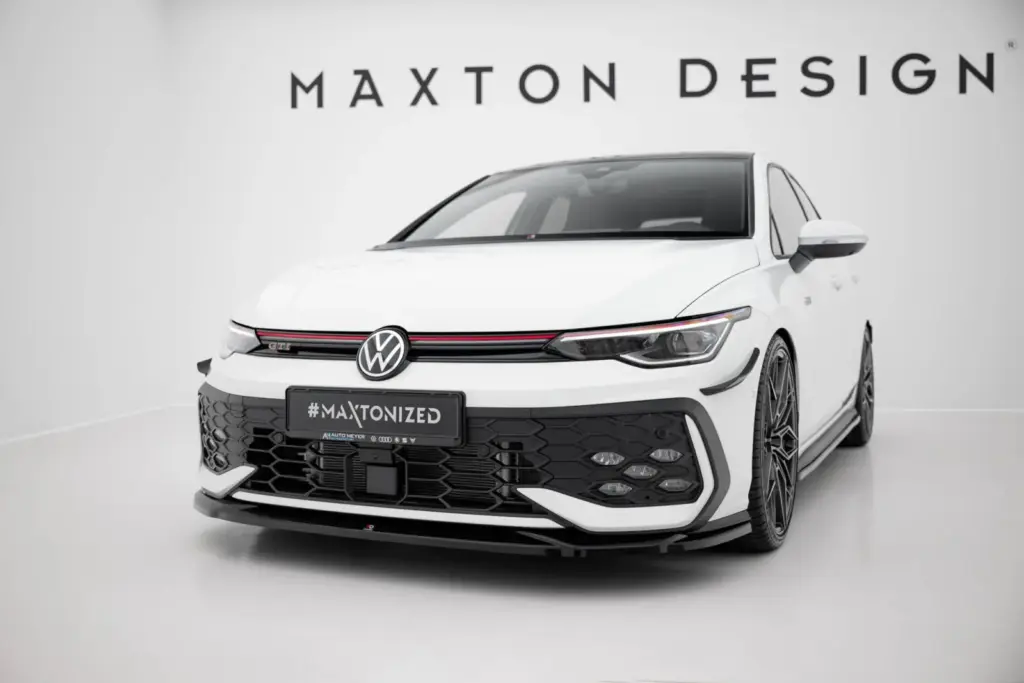 Front Splitter V.4 compatible with Volkswagen Golf GTI / GTE / R-Line Mk8 Facelift