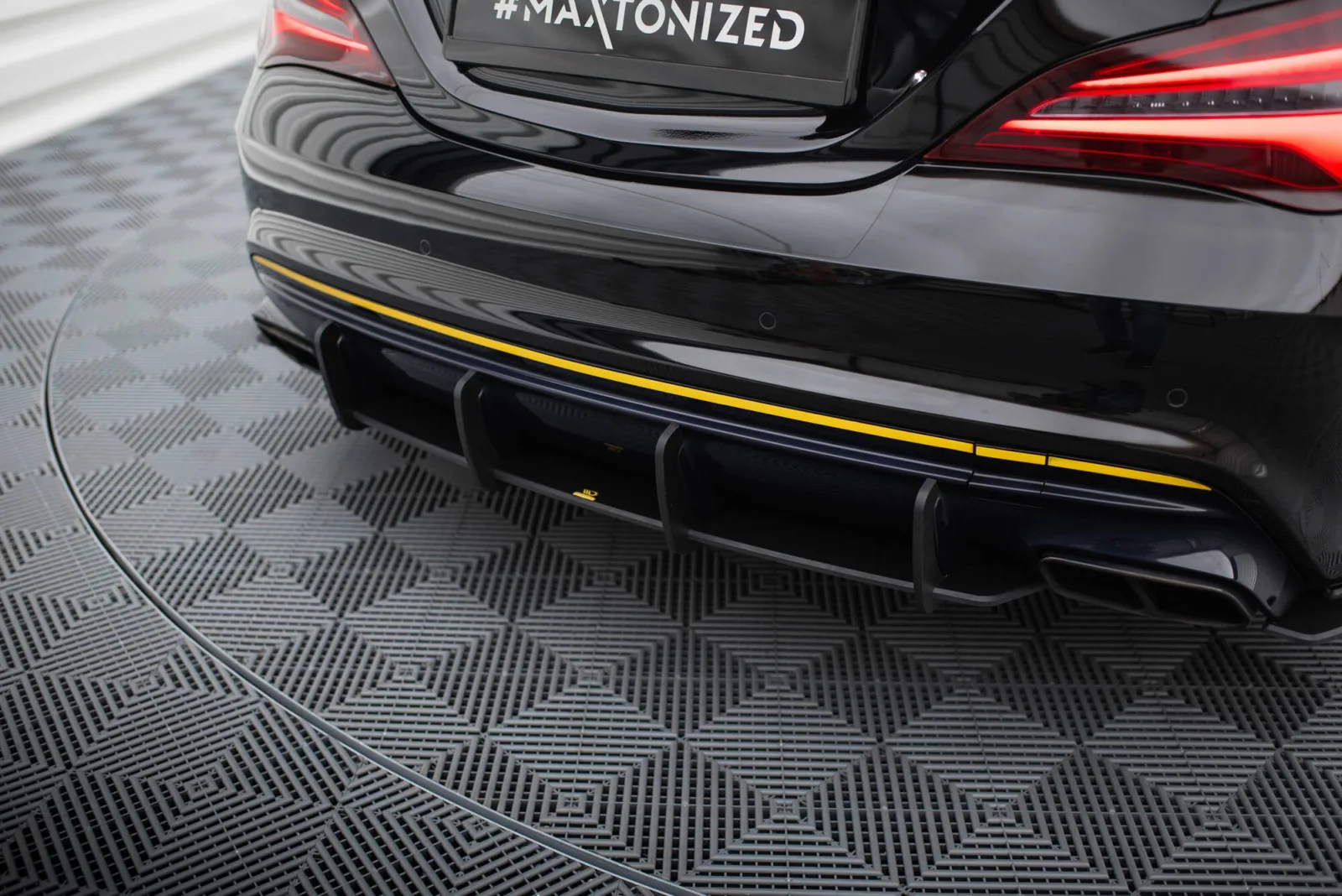 Rear Diffuser Street Pro compatible with Mercedes-AMG CLA 45 C117 Facelift