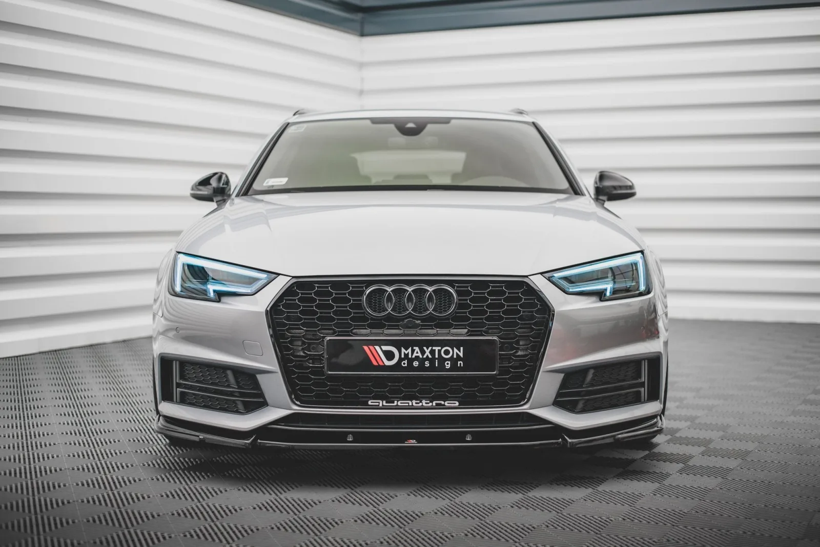 Front Splitter V.3 compatible with Audi S4 / A4 S-Line B9