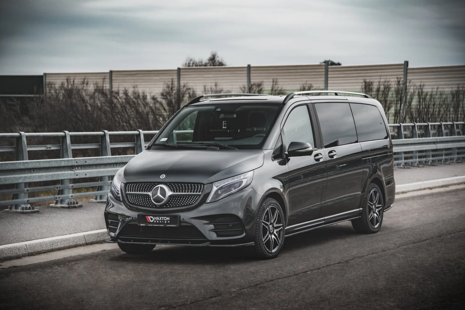 Front Splitter V.1 compatible with Mercedes-Benz V-Class AMG-Line W447