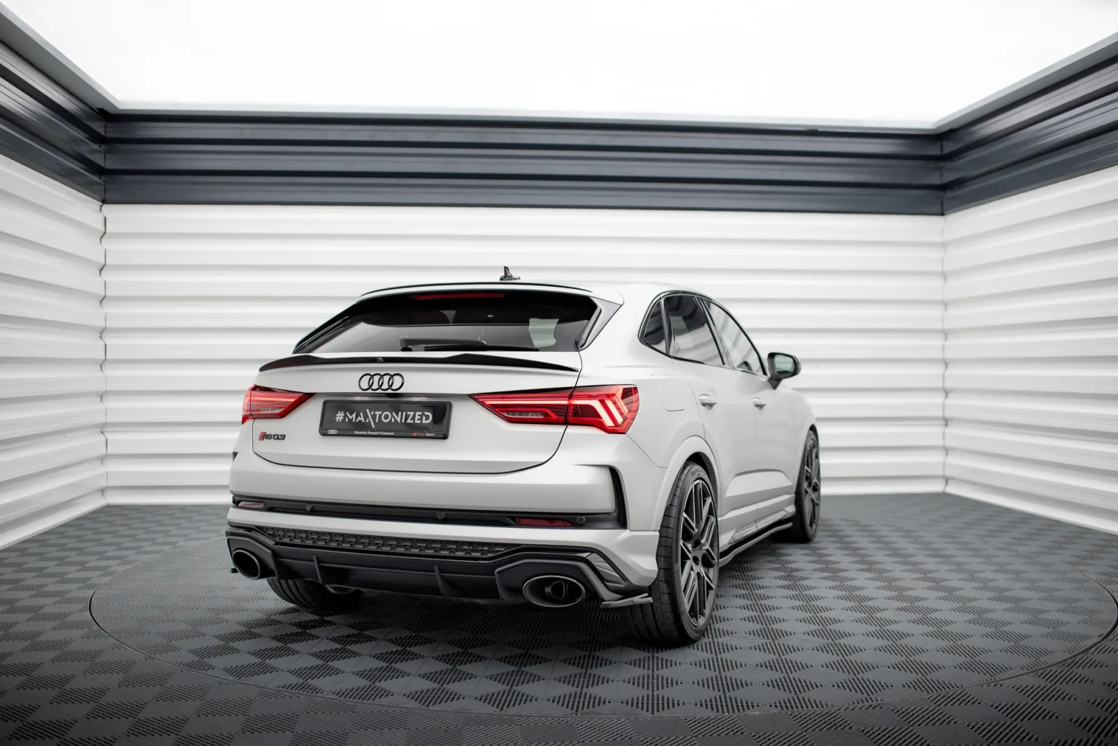 Rear Side Splitters compatible with Audi RSQ3 Sportback F3