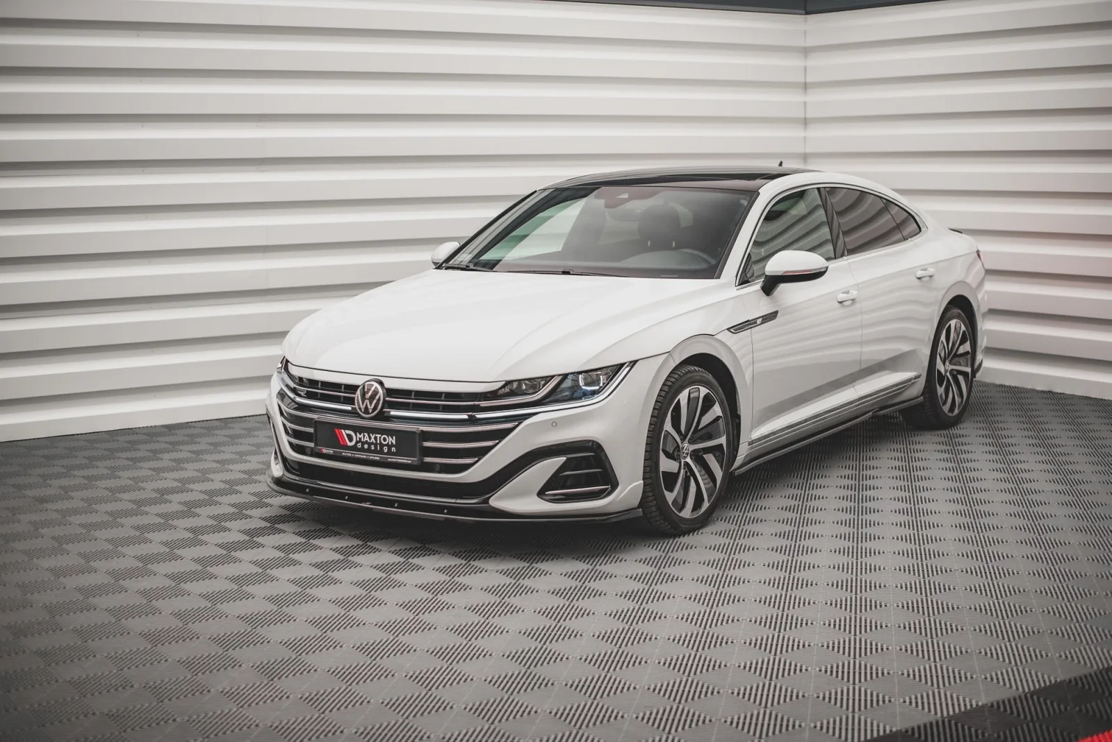 Front Splitter V.2 compatible with Volkswagen Arteon R-Line Sedan / Shooting Brake Mk1 Facelift