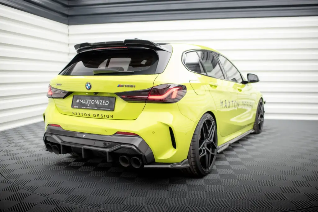 Carbon Rear Side Splitters Prepreg compatible with BMW 1 M-Pack / M135i / 128ti F40