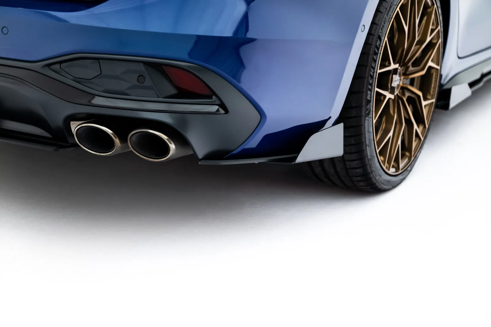 Rear Side Flaps compatible with Audi S5 Sedan / Avant B10