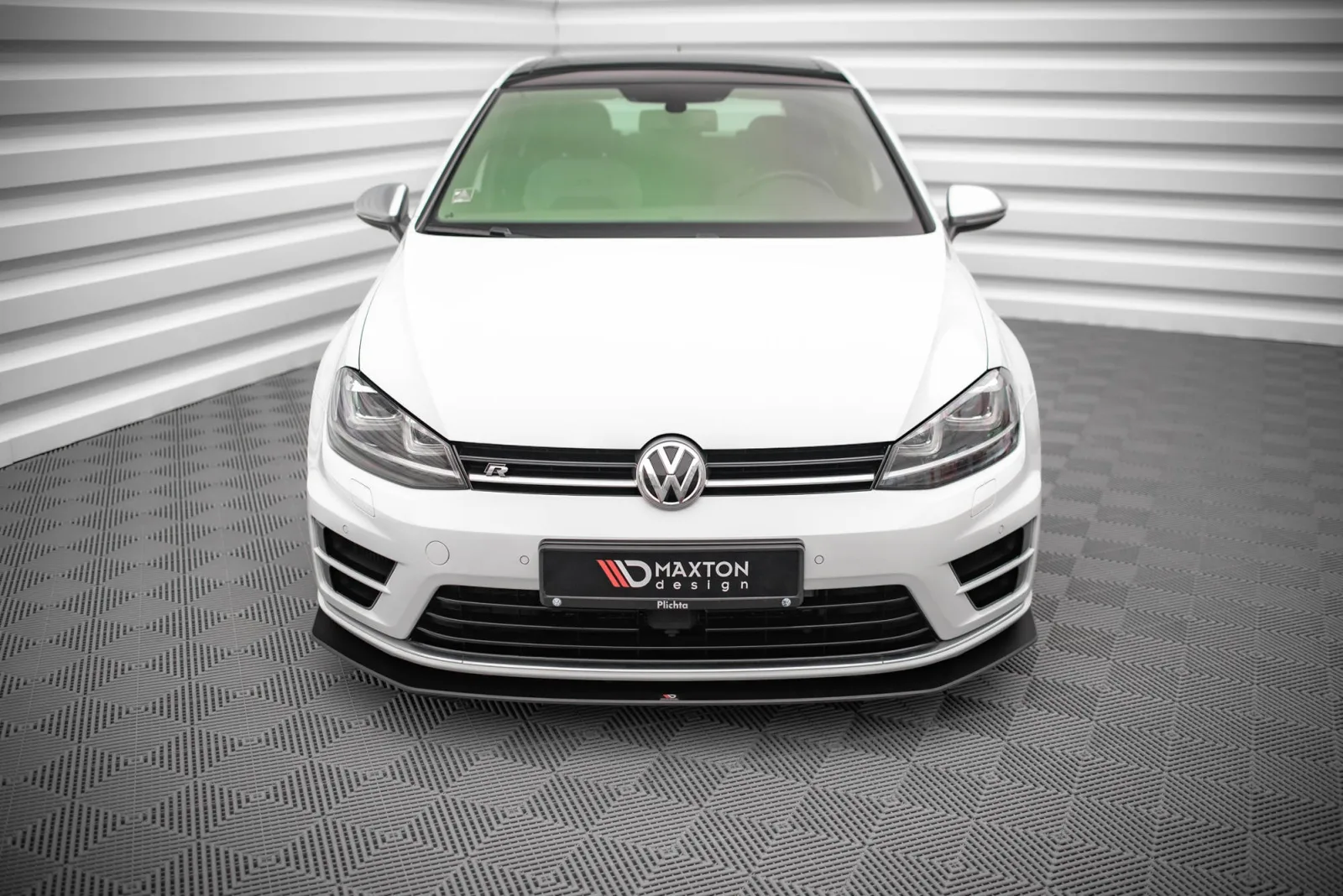 Front Splitter Street Pro V.2 compatible with Volkswagen Golf R Mk7