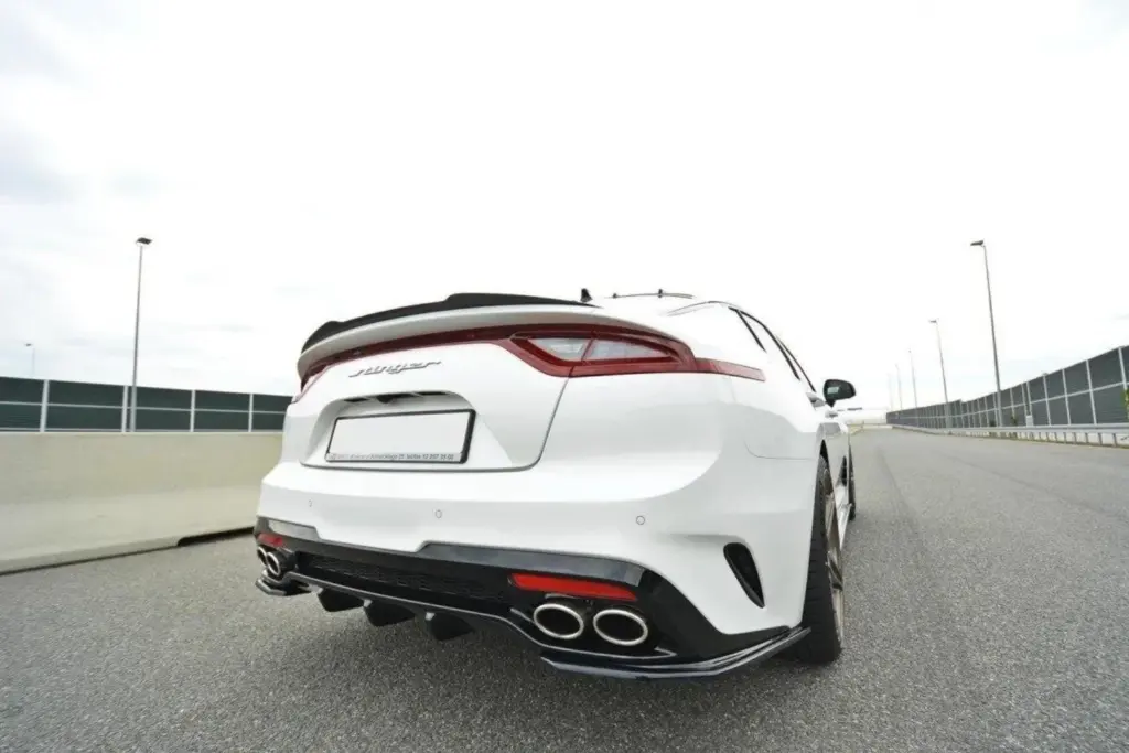 Rear Valance compatible with Kia Stinger Gt / GT-Line Mk1