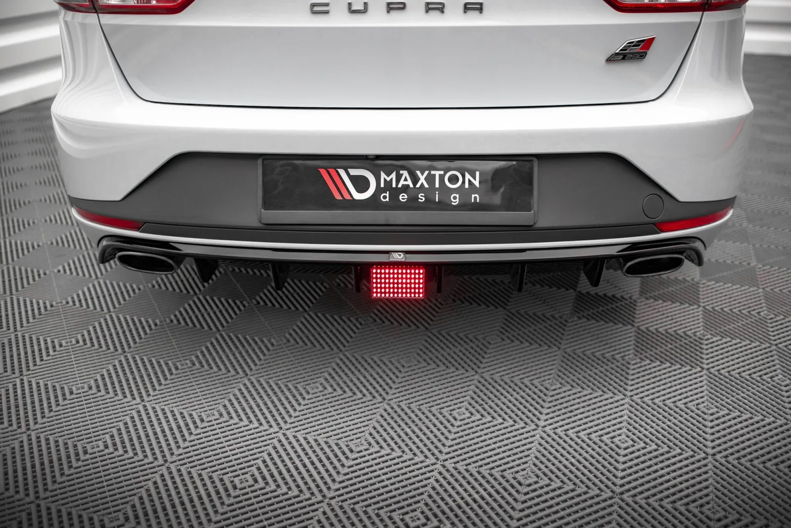 LED Brake Light compatible with Seat Leon Cupra Sportstourer Mk3