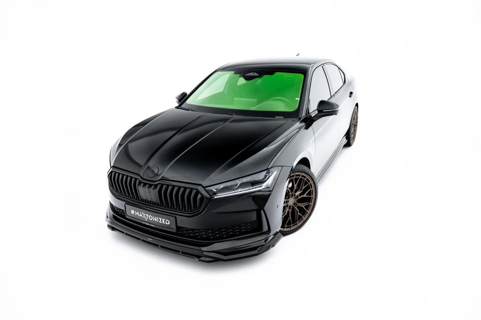 Front Splitter V.1 compatible with Skoda Superb Sportline Mk4