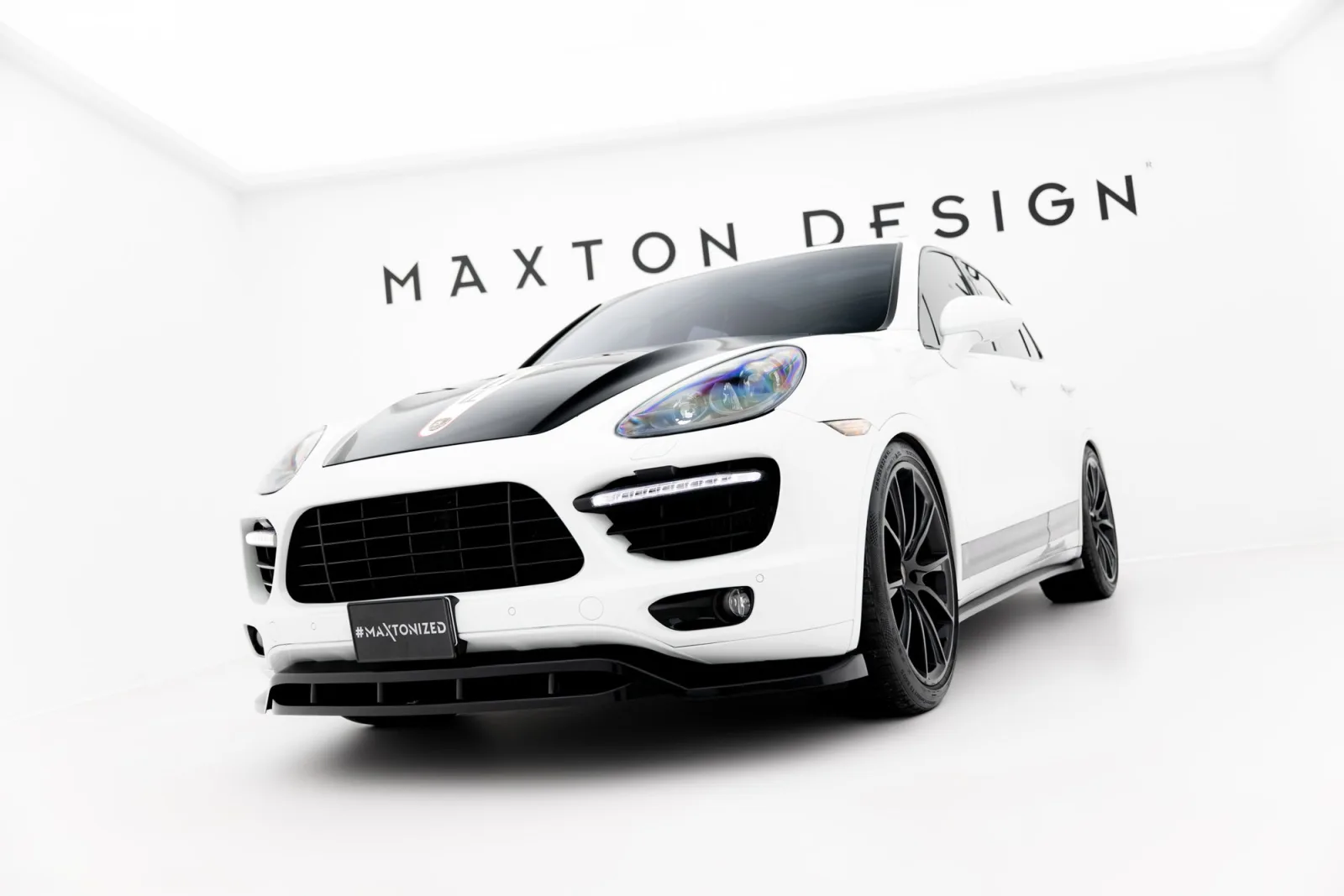 Front Splitter compatible with Porsche Cayenne Turbo / Standard Mk2
