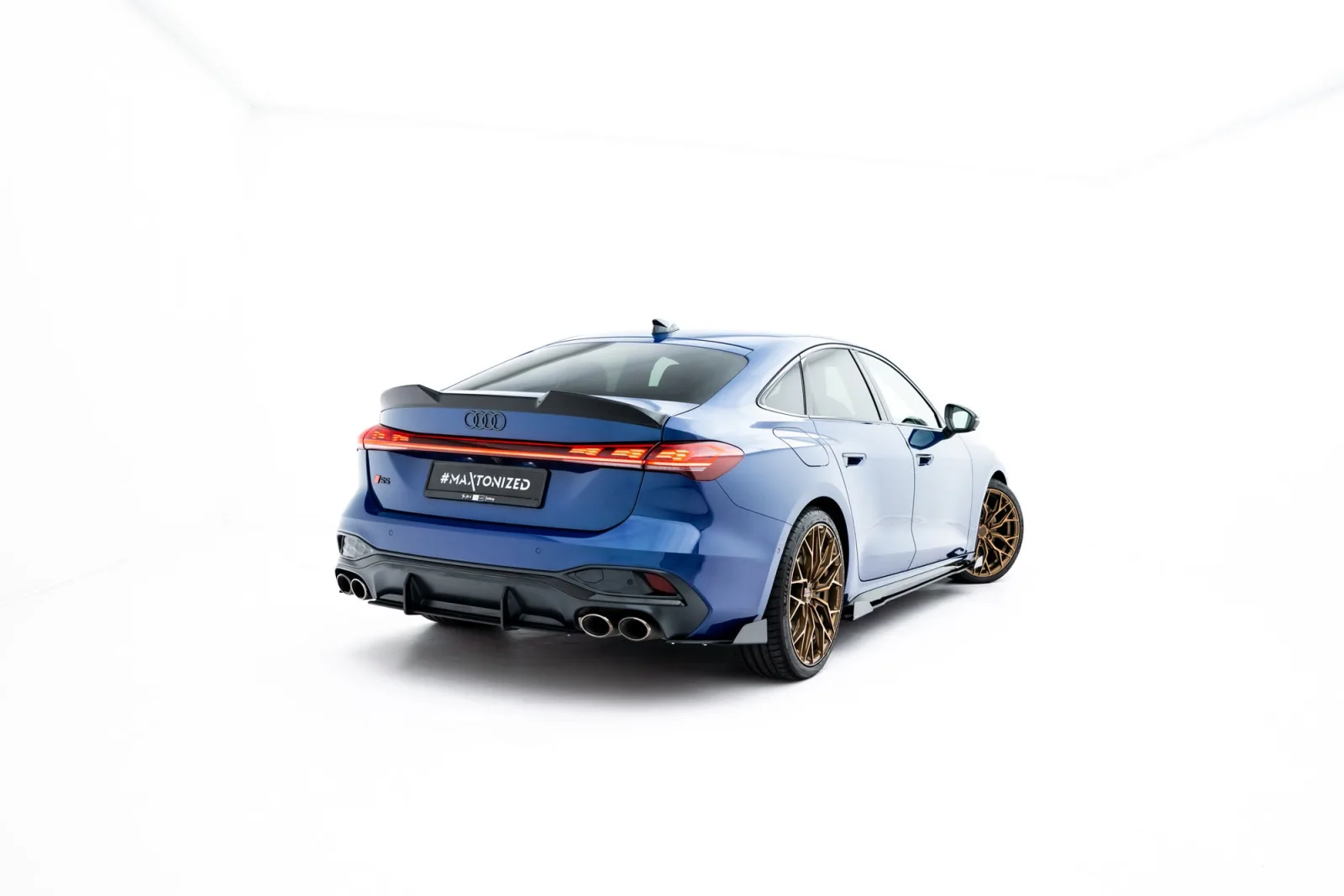 Rear Diffuser Street Pro compatible with Audi S5 Sedan / Avant B10