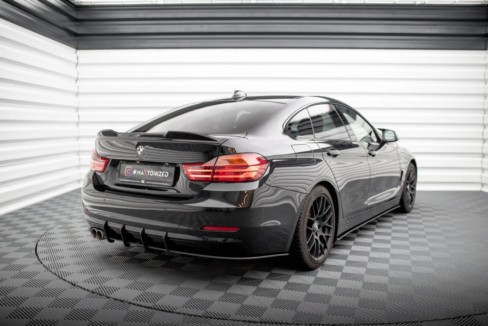 Rear Diffuser Street Pro compatible with BMW 4 Gran Coupe F36