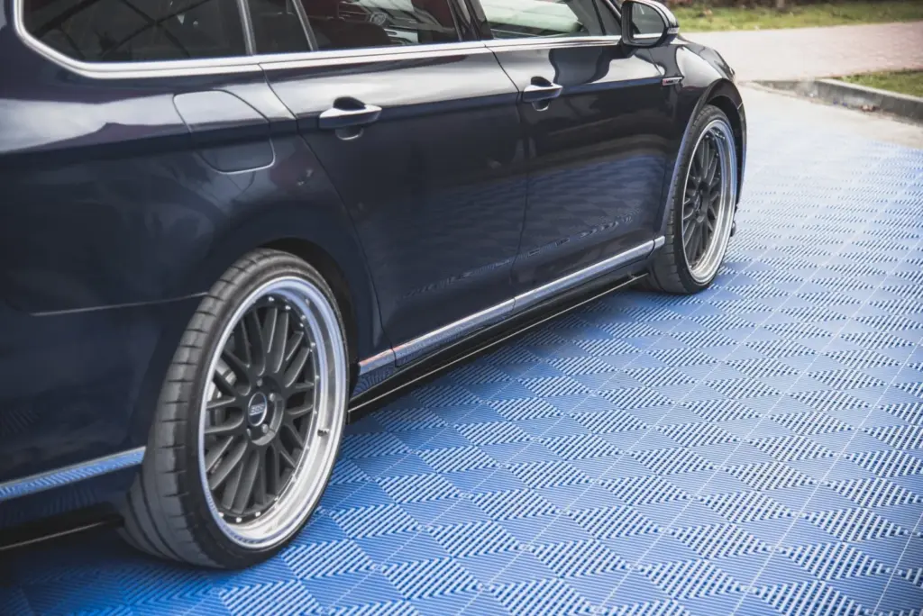 Side Skirts Diffusers compatible with Volkswagen Passat B8