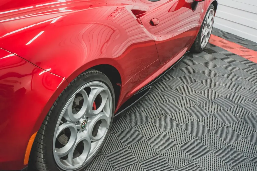 Side Skirts Diffusers compatible with Alfa Romeo 4C