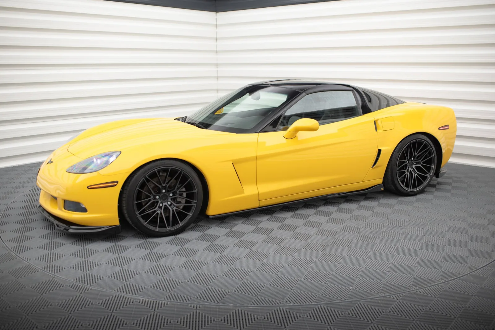 Set of Splitters compatible with Chevrolet Corvette C6