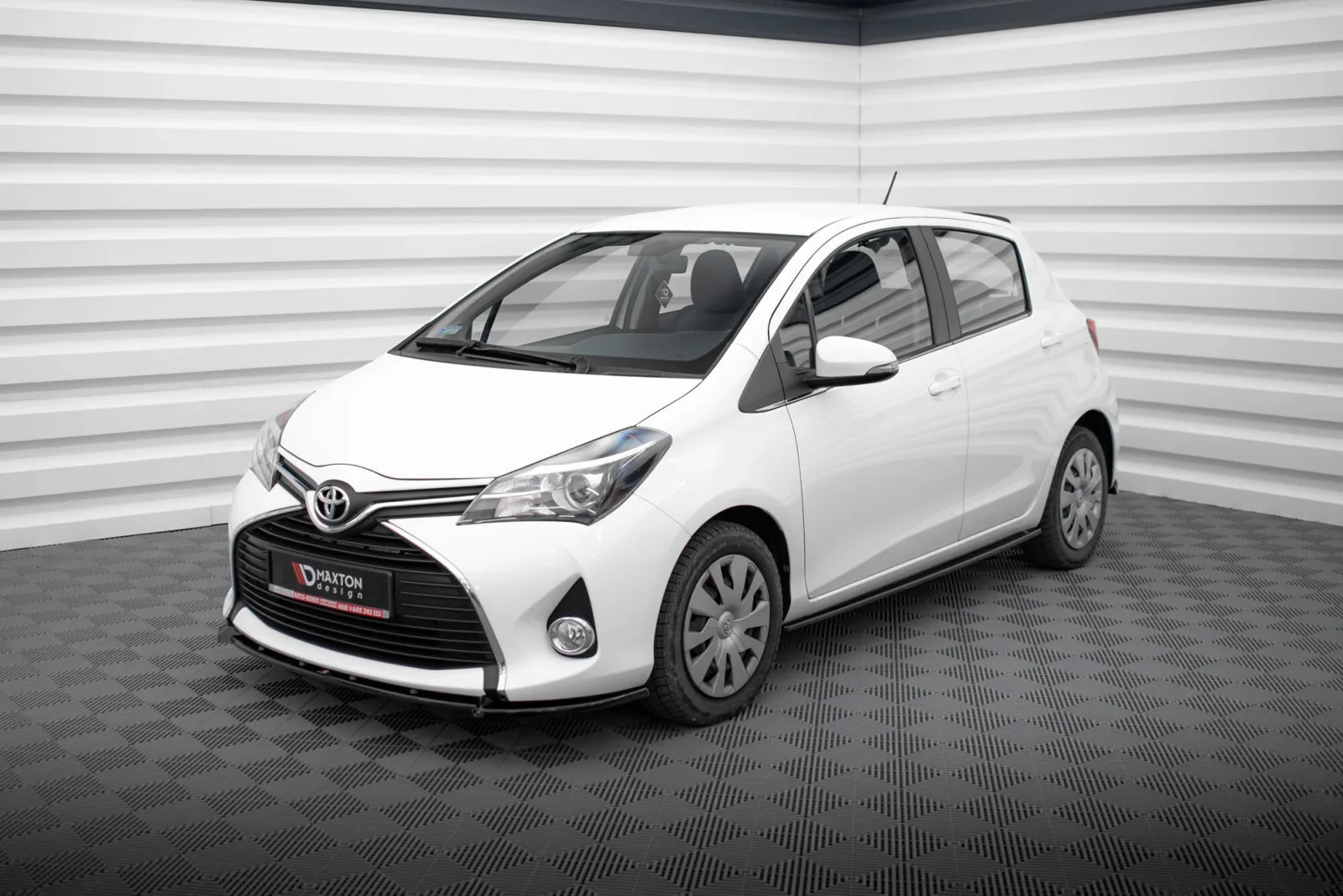 Front Splitter compatible with Toyota Yaris Mk3 Facelift