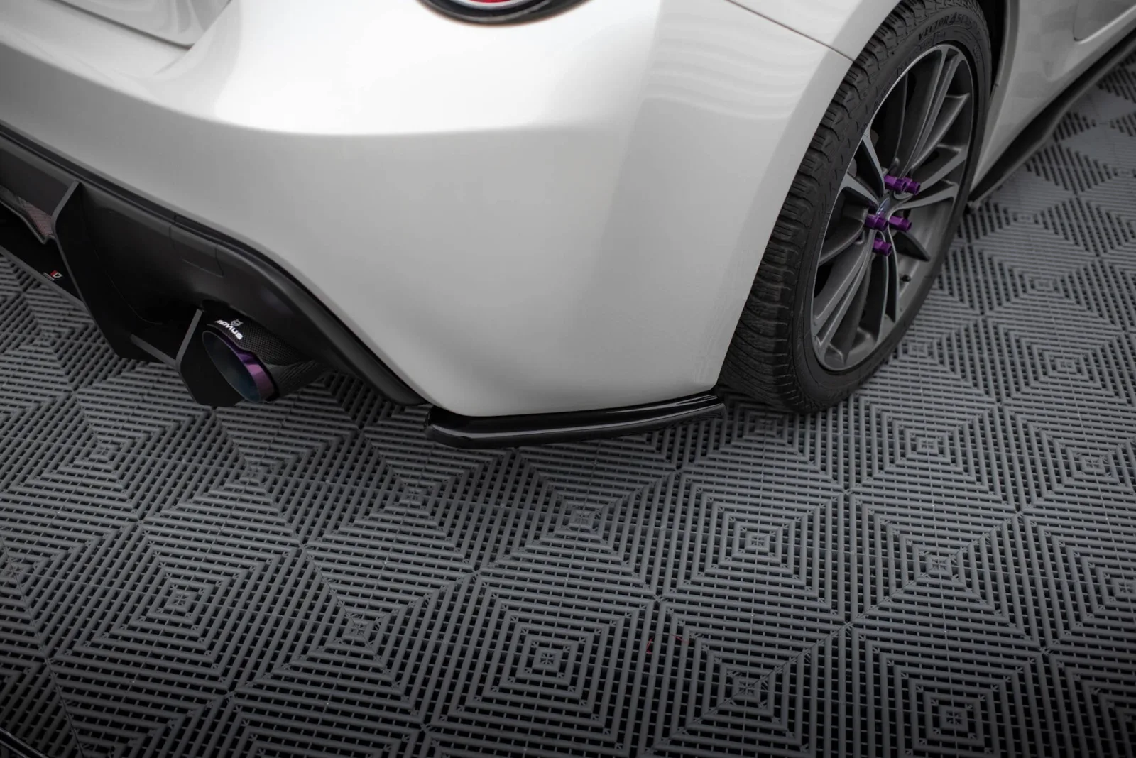 Rear Side Splitters V.1 compatible with Subaru BRZ Mk1 / Mk1 Facelift