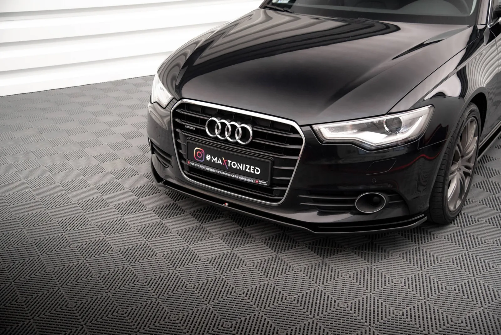 Front Splitter V.1 compatible with Audi A6 C7