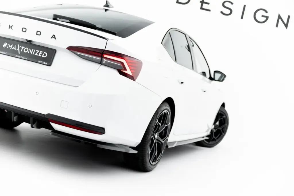 Rear Side Splitters compatible with Skoda Octavia Sportline Liftback / Combi Mk4 Facelift