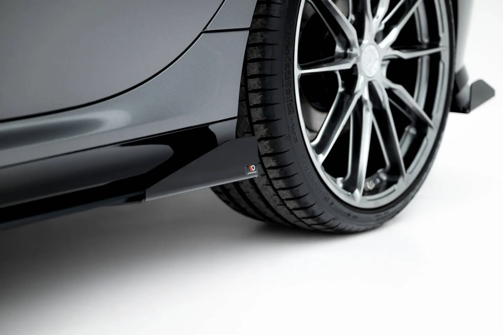 Side Flaps compatible with BMW M135i F70