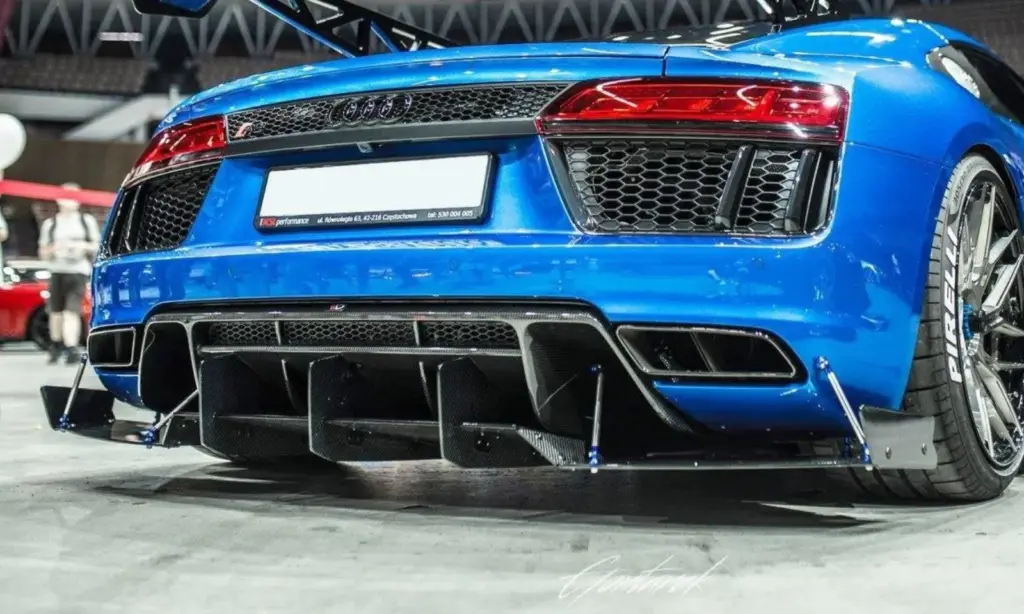 Rear Diffuser compatible with Audi R8 Mk.2