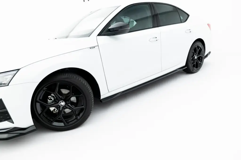 Side Skirts Diffusers compatible with Skoda Octavia Sportline Liftback / Combi Mk4 Facelift
