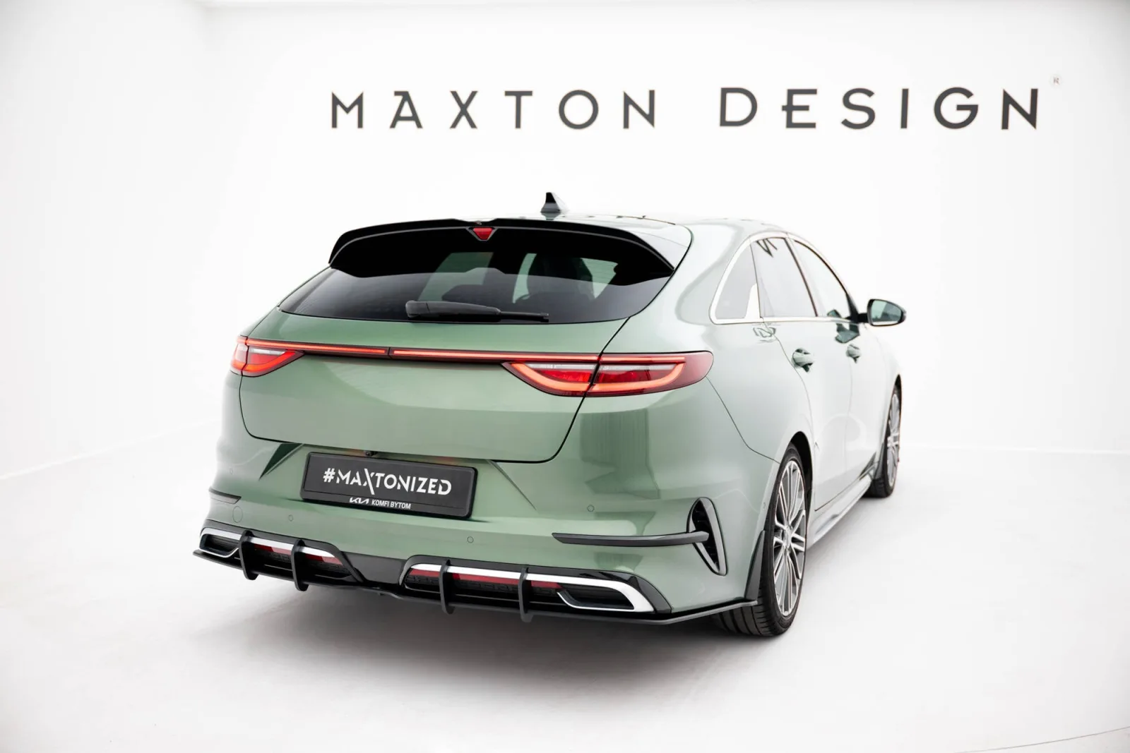 Rear Diffuser Street Pro compatible with Kia Proceed GT-Line Mk1 Facelift