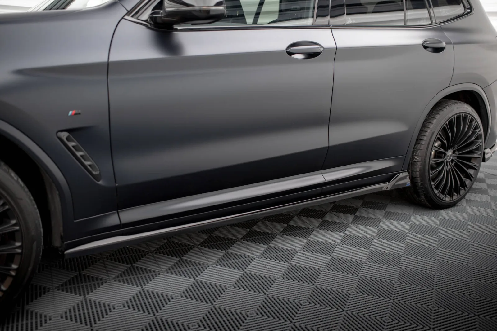 Side Skirts Diffusers compatible with BMW X3 M-Pack G01 Facelift
