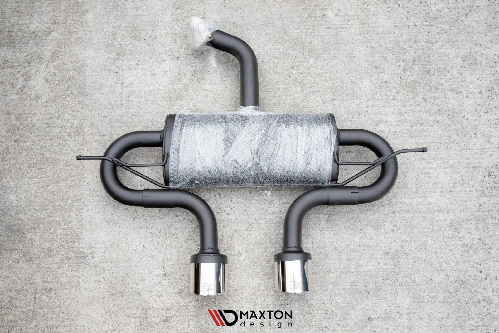 exhaust V.2 (R32 LOOK) compatible with Volkswagen Golf Mk8