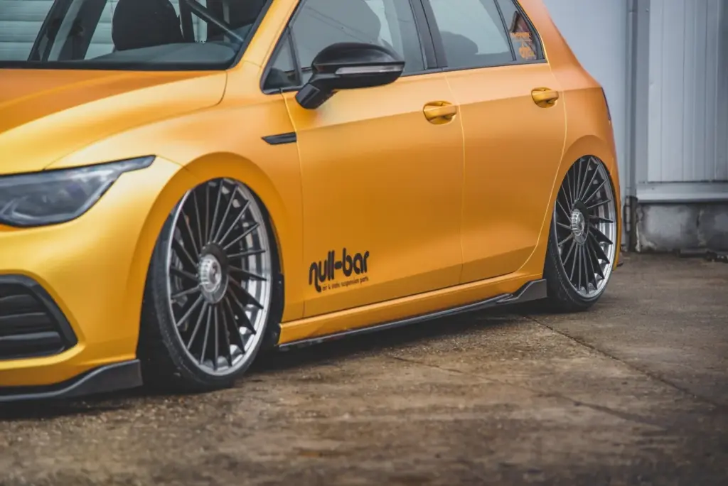 Side Skirts Diffusers V.2 compatible with Volkswagen Golf Mk8