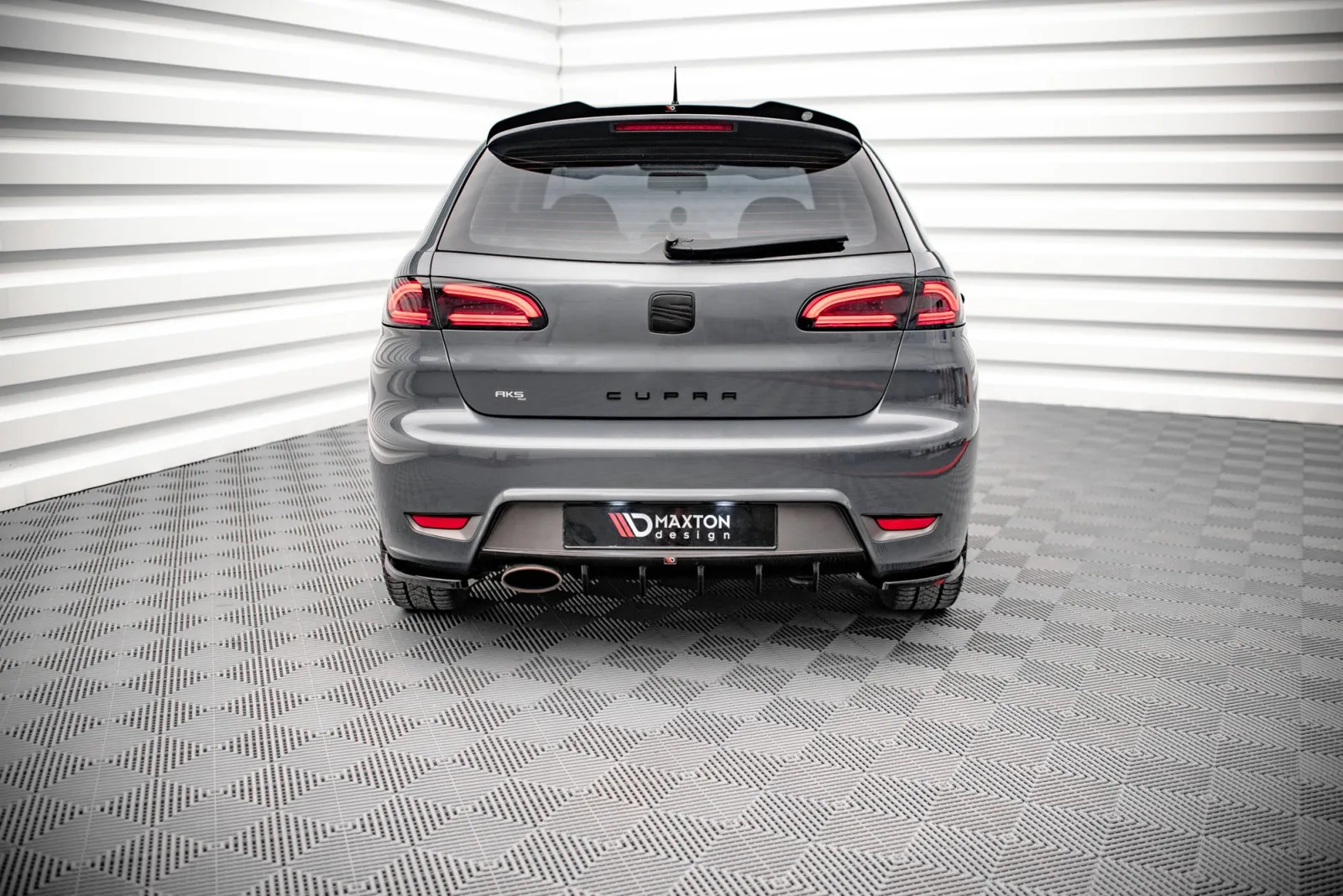 Rear Valance compatible with Seat Ibiza Cupra Mk3