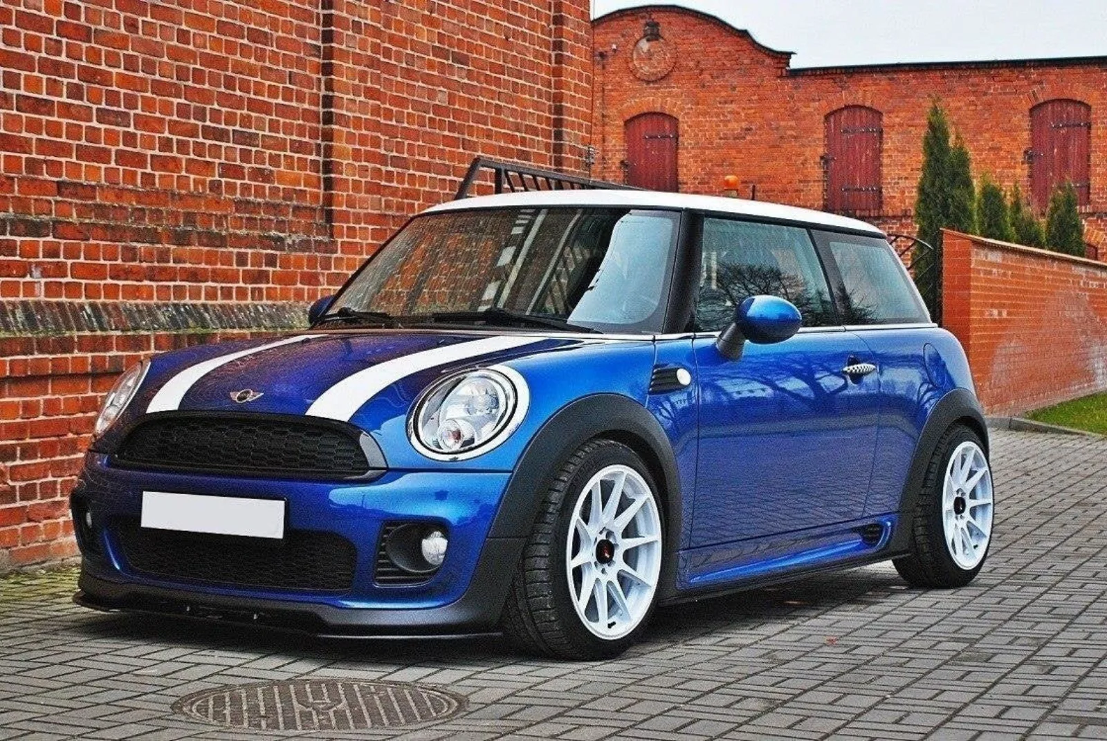 Side Skirts Diffusers V.1 compatible with Mini Cooper R56 JCW