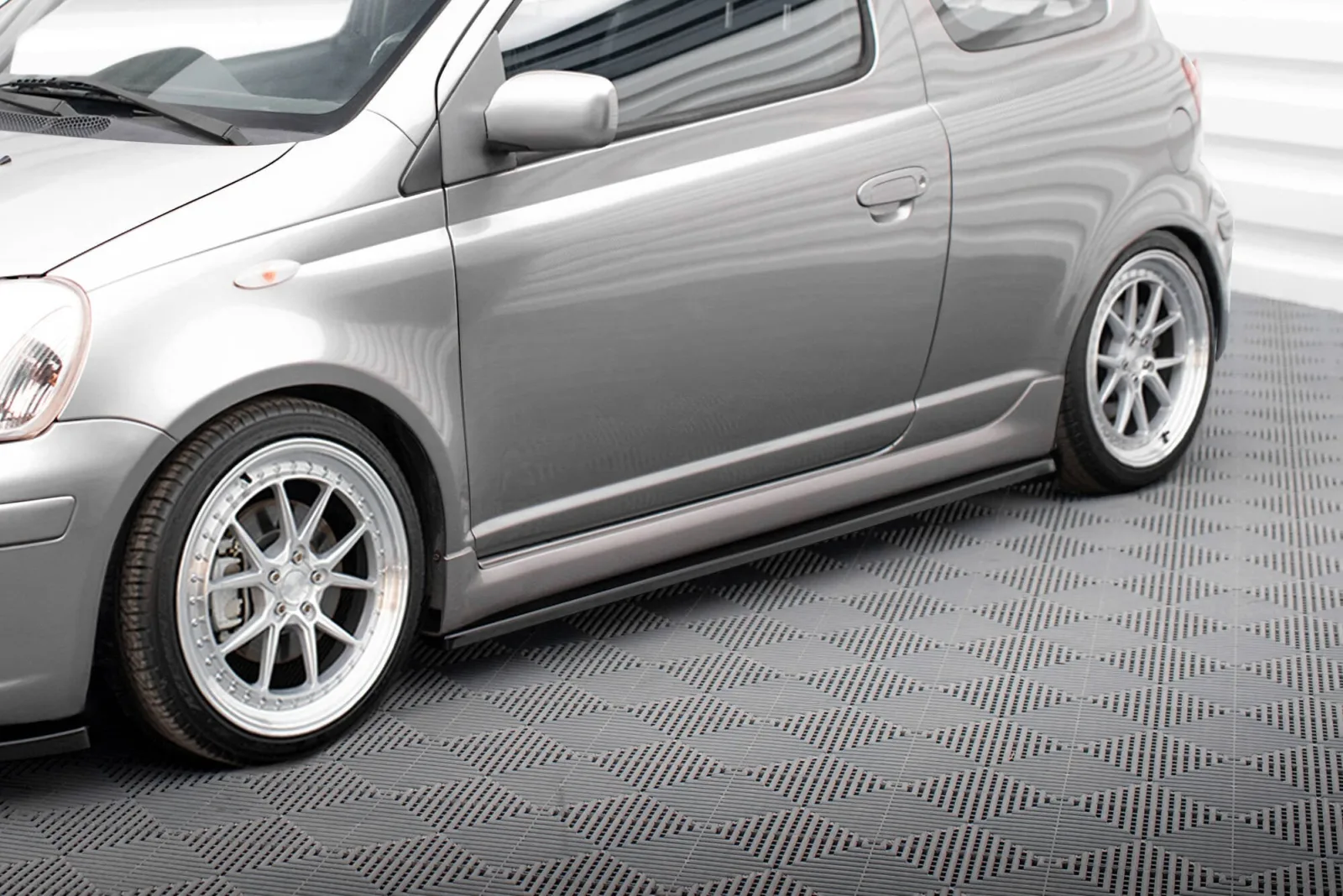 Side Skirts Diffusers compatible with Toyota Yaris T-Sport Mk1 Facelift