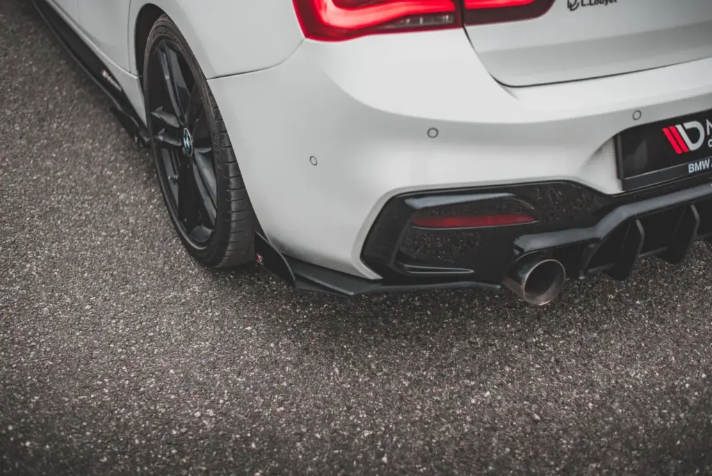 Rear Side Splitters Street Pro V.3 + Flaps compatible with BMW 1 F20 M140i