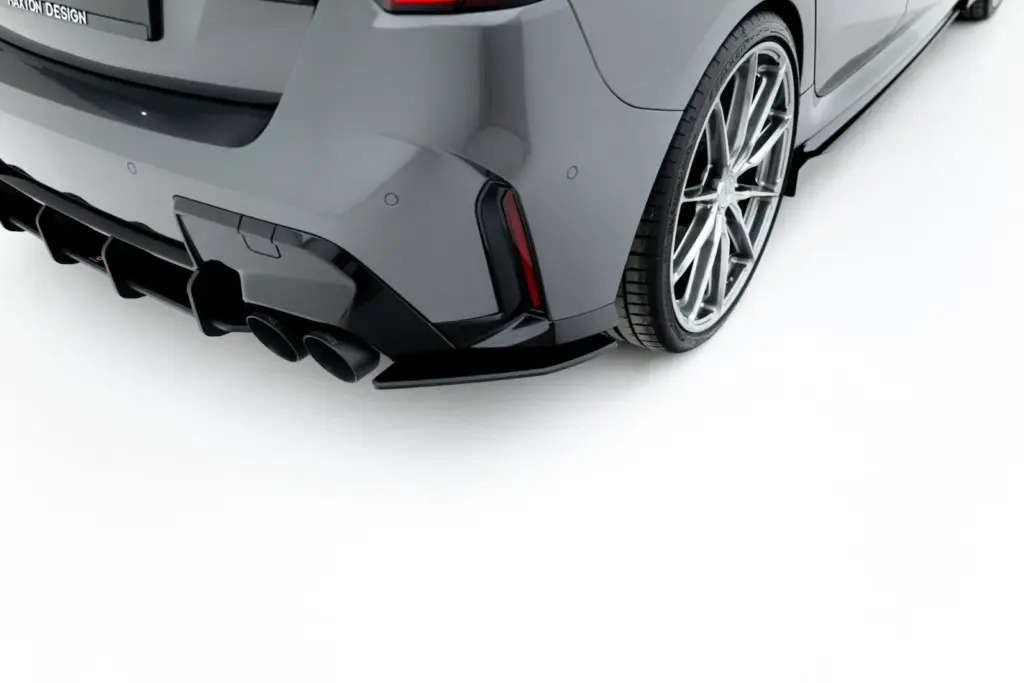 Rear Side Splitters Street Pro V.1 compatible with BMW M135i F70