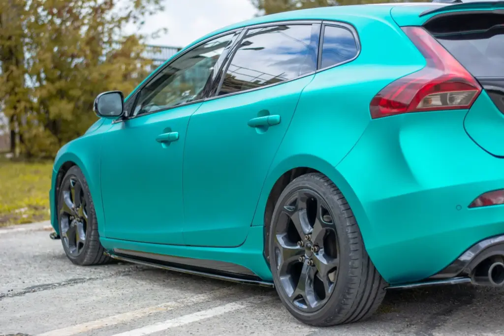 Side Skirts Diffusers compatible with Volvo V40 R-design