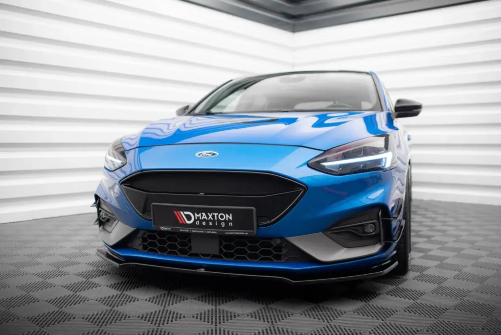 Front Splitter V.1 compatible with Ford Focus ST / ST-Line Mk4