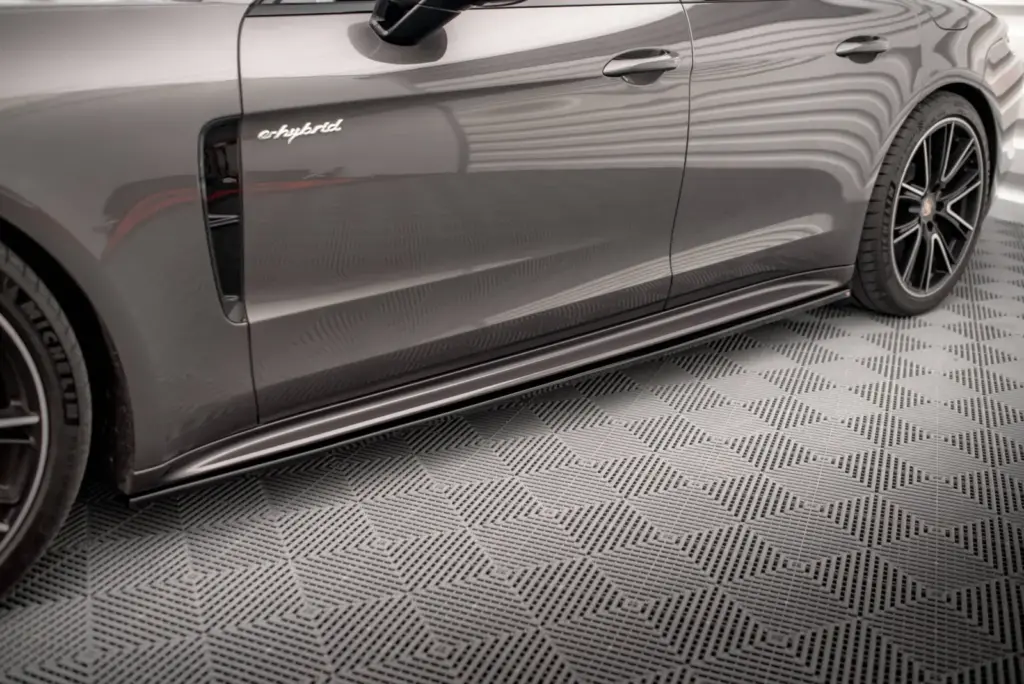 Side Skirts Diffusers V.1 compatible with Porsche Panamera Turbo S E-Hybrid / Panamera E-Hybrid / Panamera 4S 971