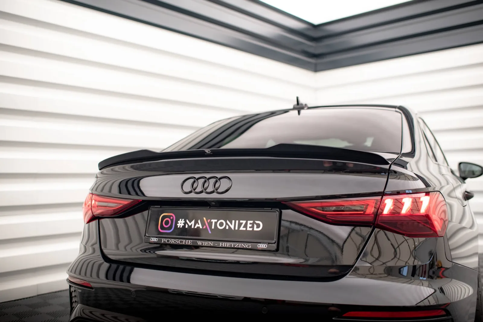 Spoiler Cap compatible with Audi A3 / A3 S-Line / S3 / RS3 Sedan 8Y