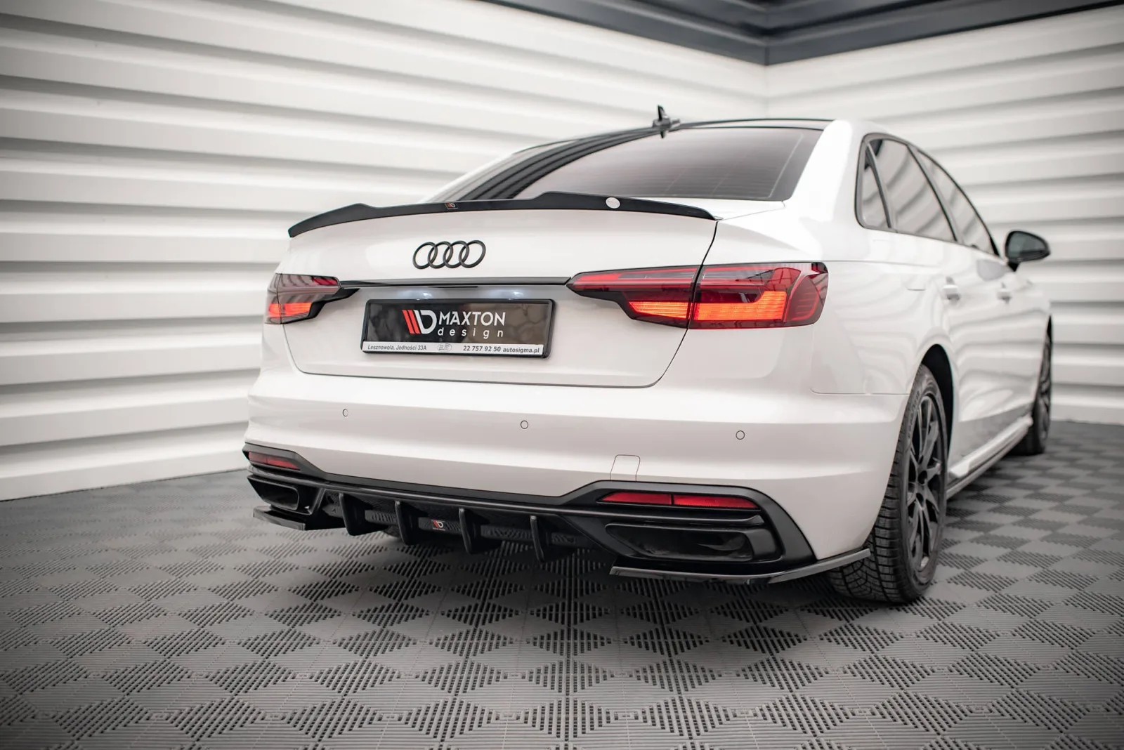 Rear Valance compatible with Audi A4 B9 Facelift