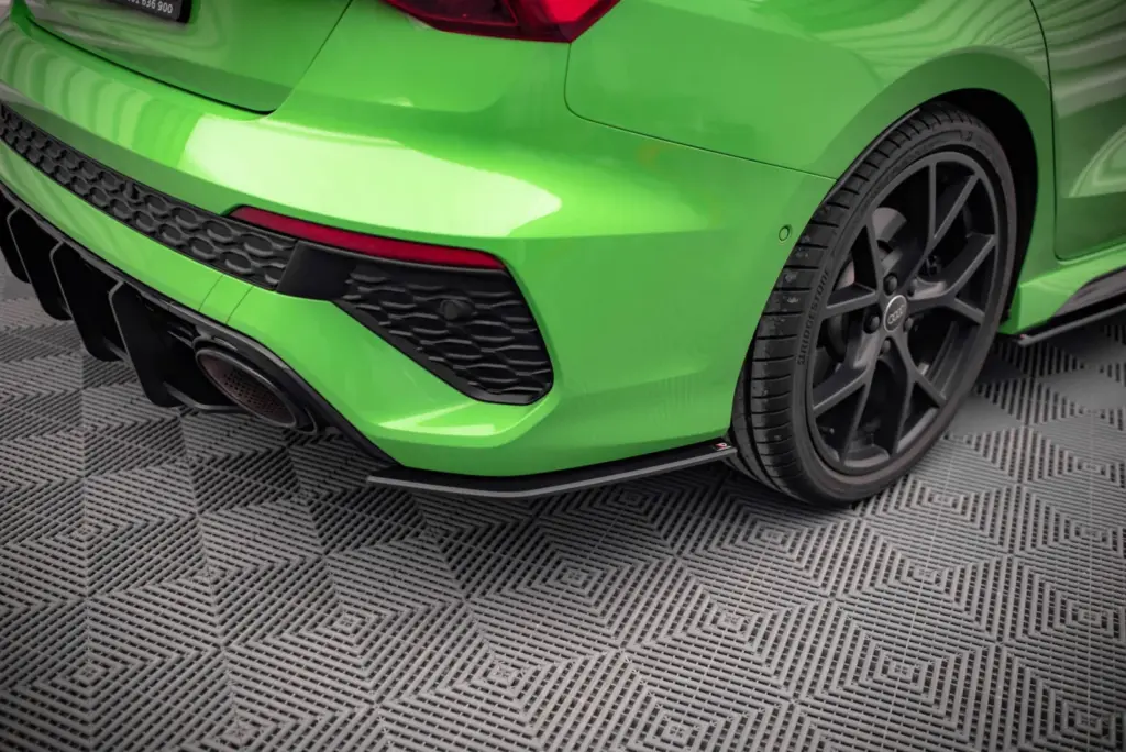 Rear Side Splitters Street Pro compatible with Audi RS3 Sedan 8Y