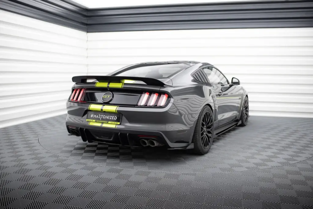 Rear Diffuser Street Pro compatible with Ford Mustang GT Mk6 Roush Performance