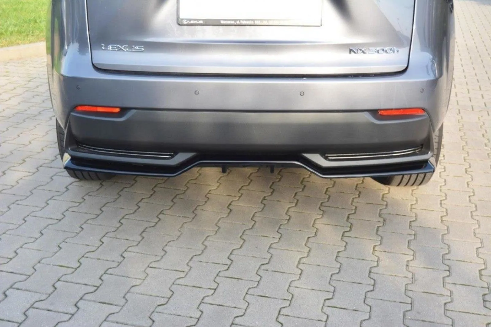 Rear Splitter compatible with Lexus NX Mk1 H (With Diffuser)