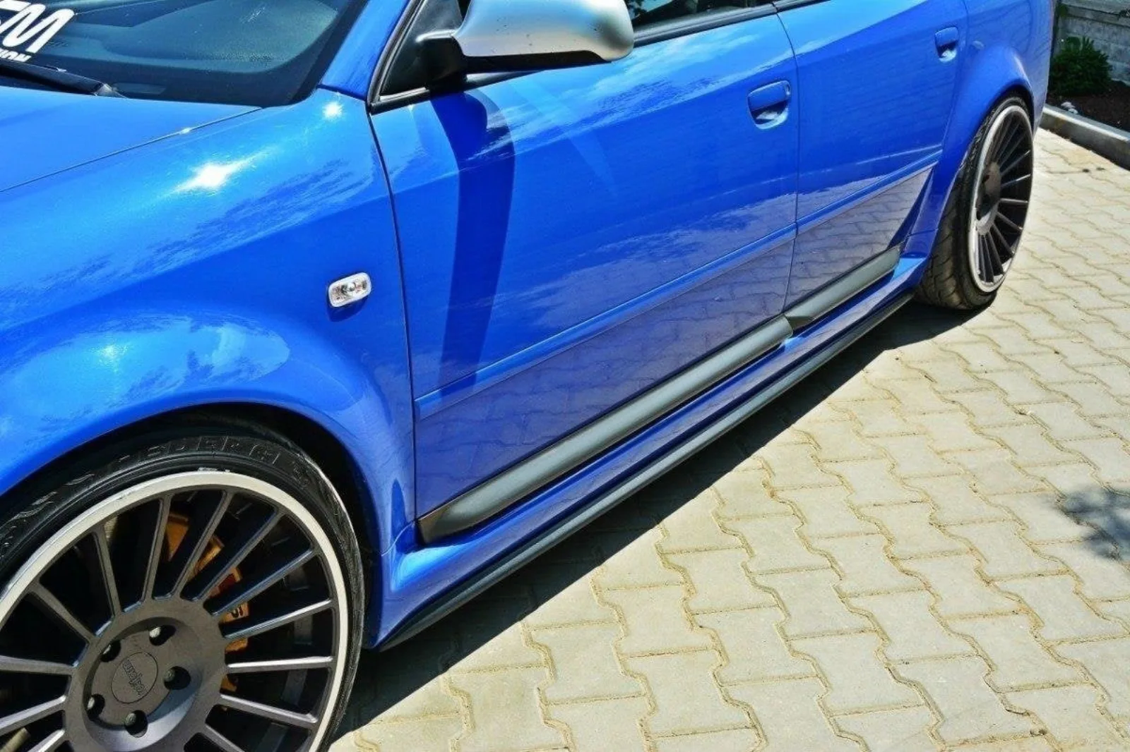Side Skirts Diffusers compatible with Audi RS6 C5