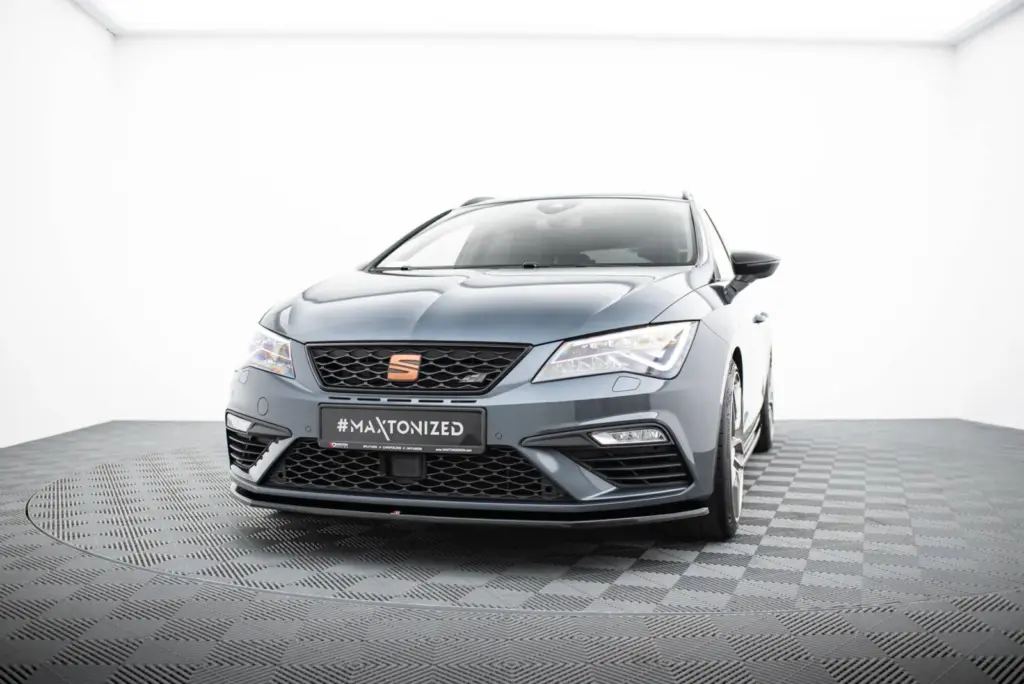 Front Splitter V.1 compatible with Seat Leon Cupra / FR Mk3 FL