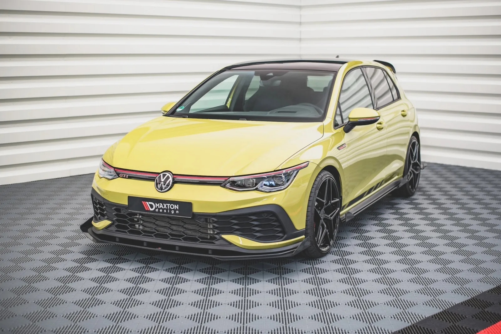Front Splitter Street Pro + Flaps compatible with Volkswagen Golf GTI Clubsport Mk8
