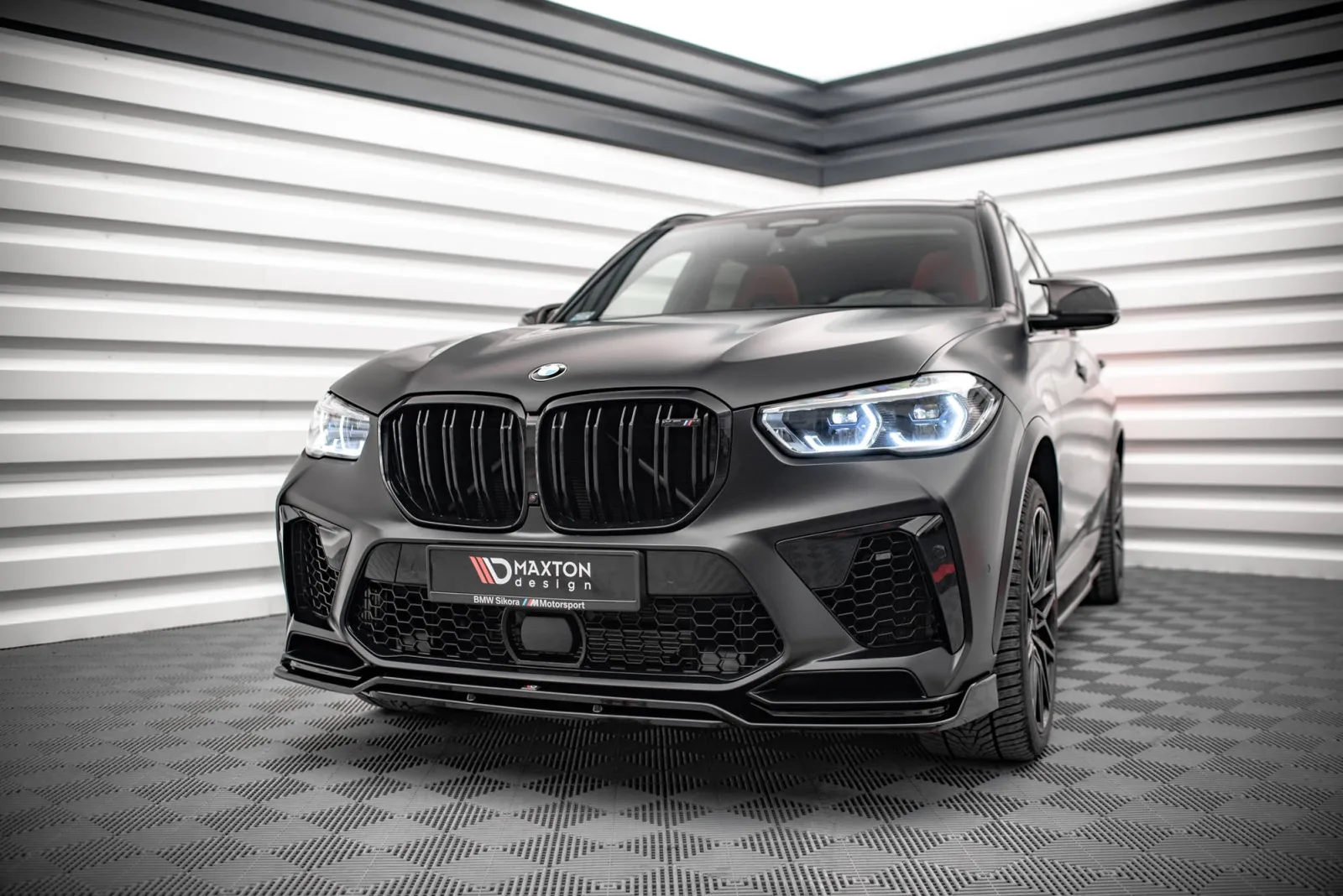 Front Splitter V.3 compatible with BMW X5M F95
