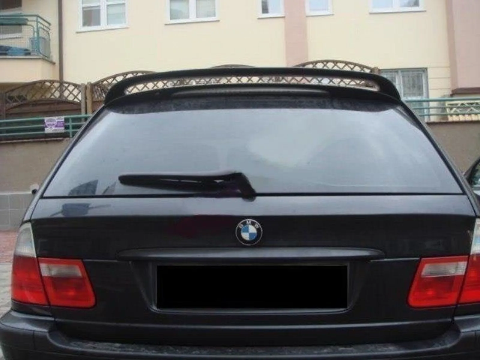 Roof Spoiler compatible with BMW 3 Touring E46