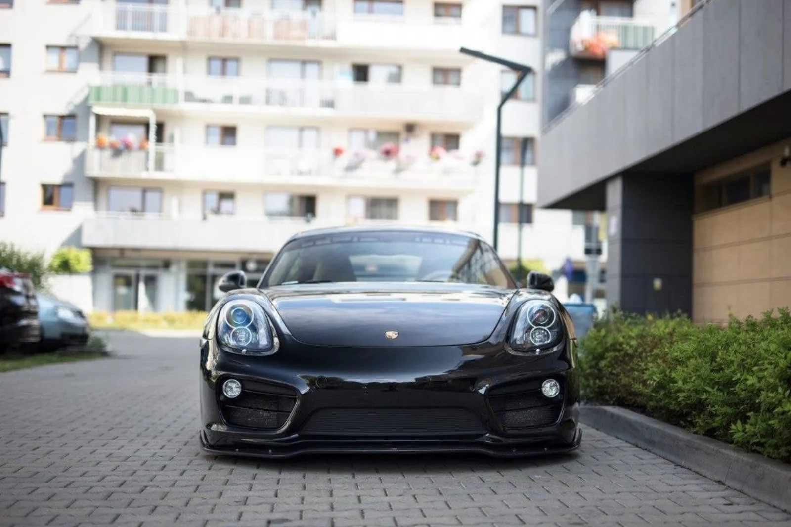 Front Splitter V.1 compatible with Porsche Cayman MK2 981C